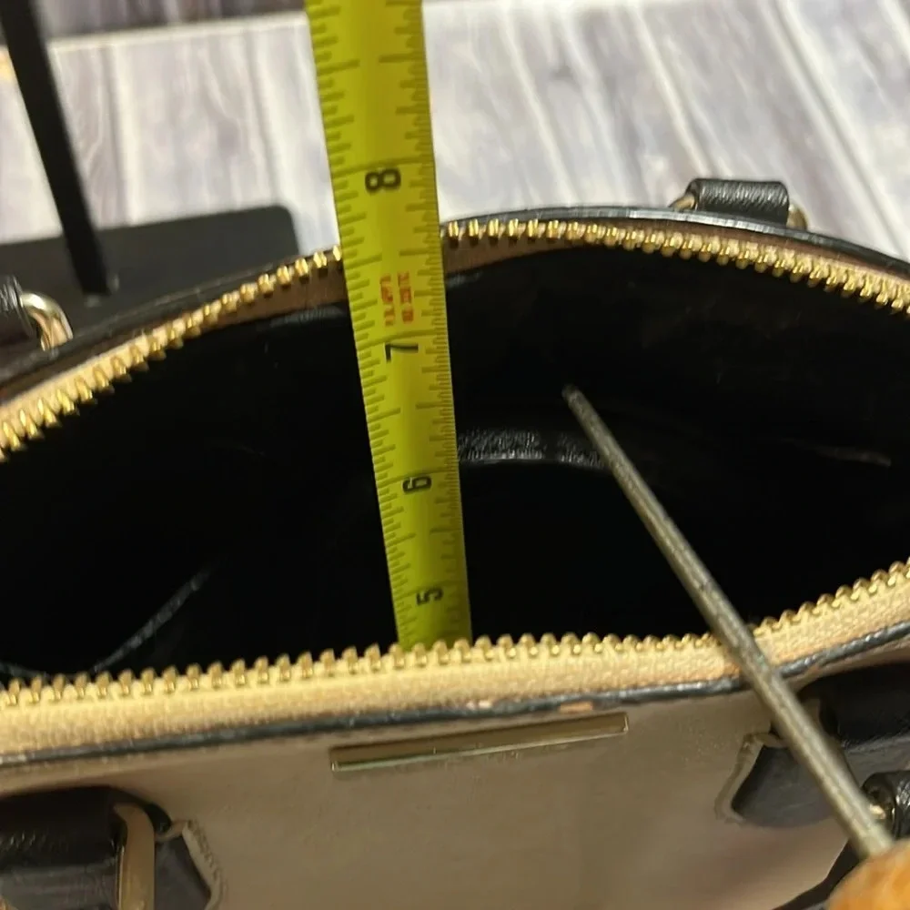 KATE SPADE DULL COMPARTMENT HAND BAG/ CROSSBODY PVC BAG - Picture 16 of 16